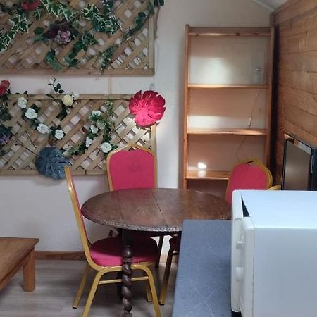 La Maison Du Saule Pompignac Екстер'єр фото