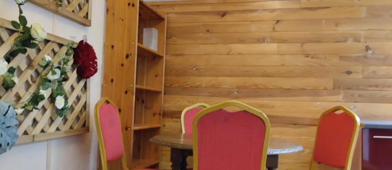 La Maison Du Saule Pompignac Екстер'єр фото